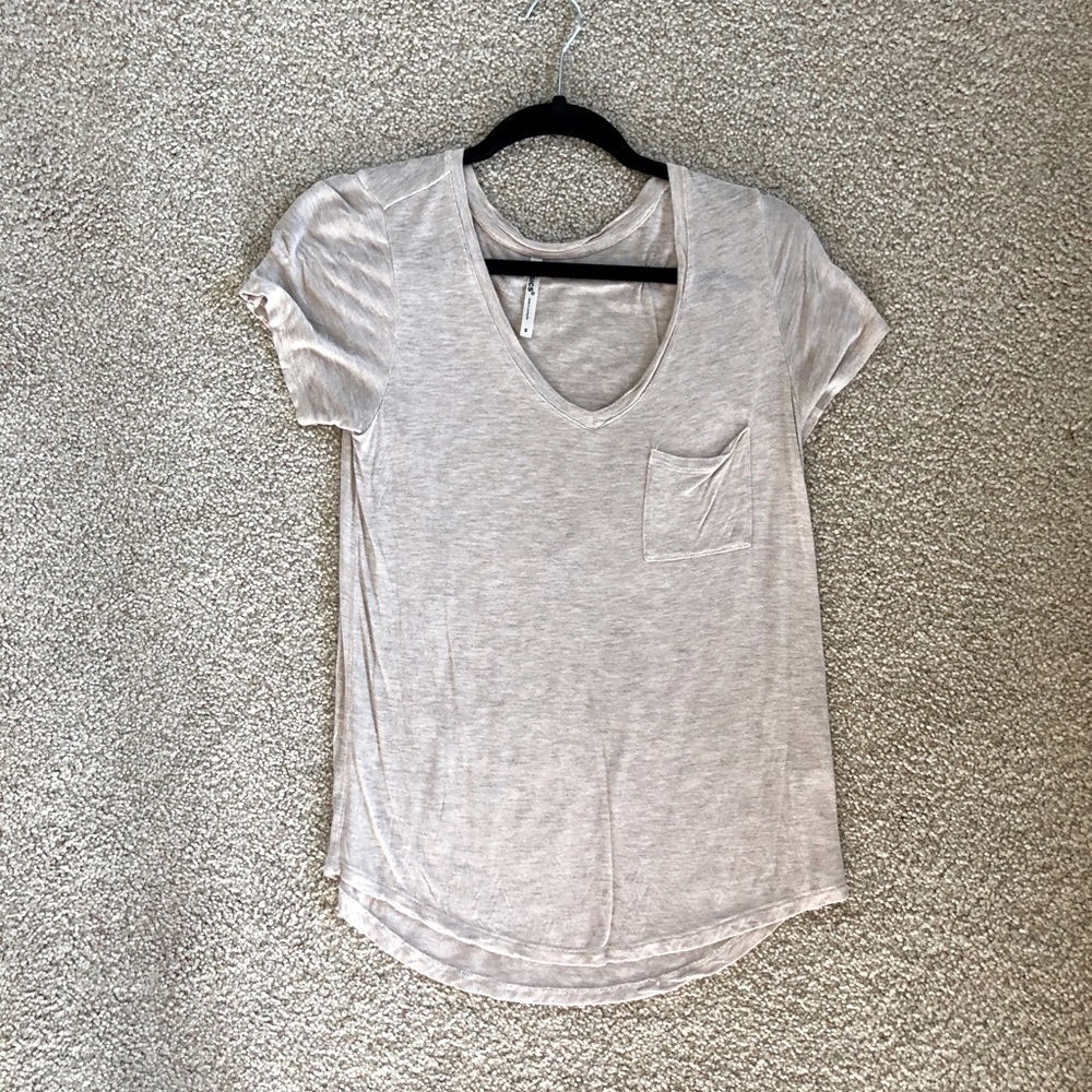 Tresics Tan Slub Knit V-Neck Pocket Tee Small